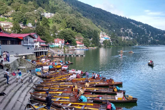 Dehradun to Nainital Cab